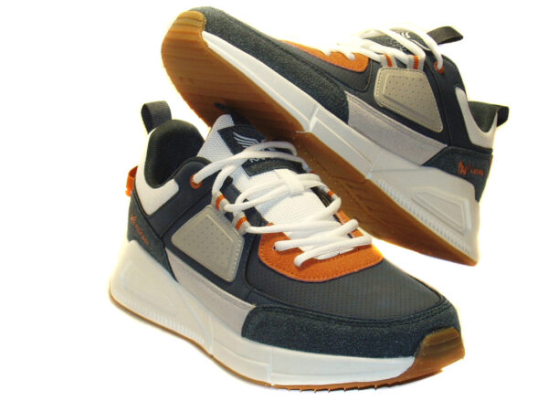 Tennis Kaporal Dolpi