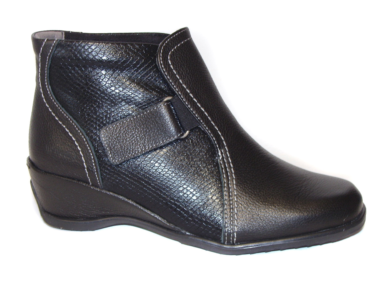 Boots Swedi Apia – Image 4